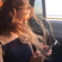  加糖的苏打红茶