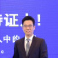 植发星小小雰潙