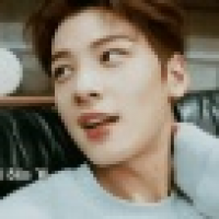  长伴云衢千里明