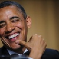 植发星幸福席地而坐