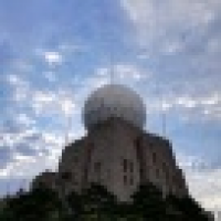 植发星留恋井你